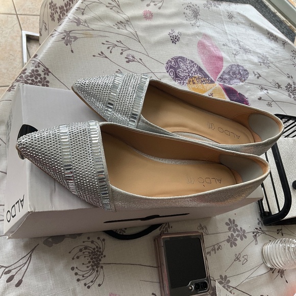 Aldo Benjamina flat shoes size 8 - Picture 2 of 3